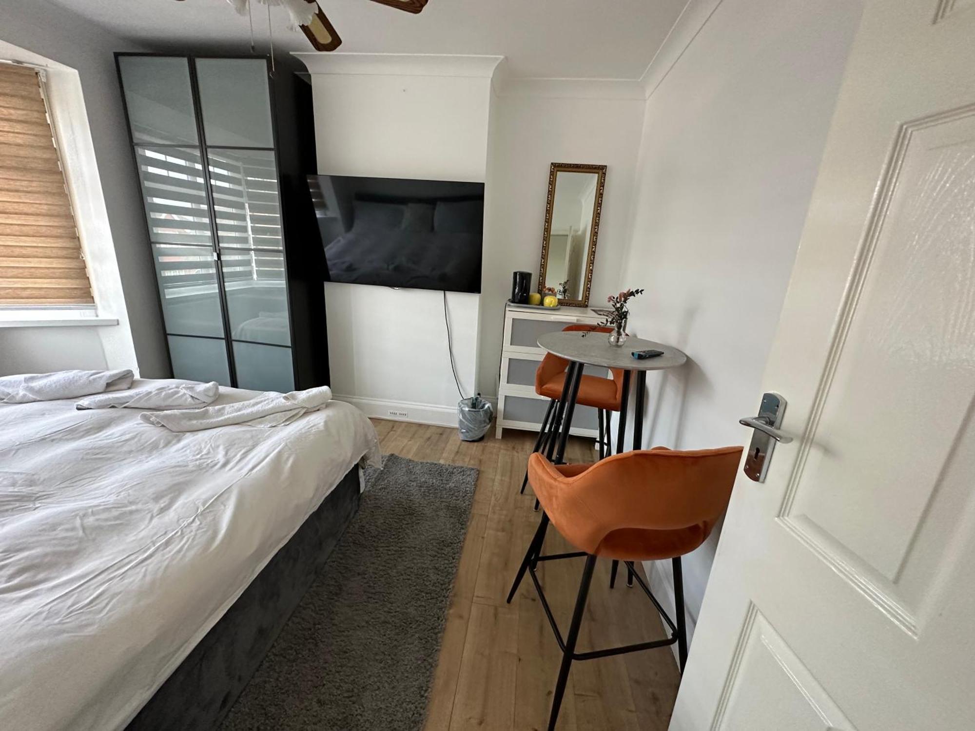 Sheri'S Home Away London Eksteriør billede
